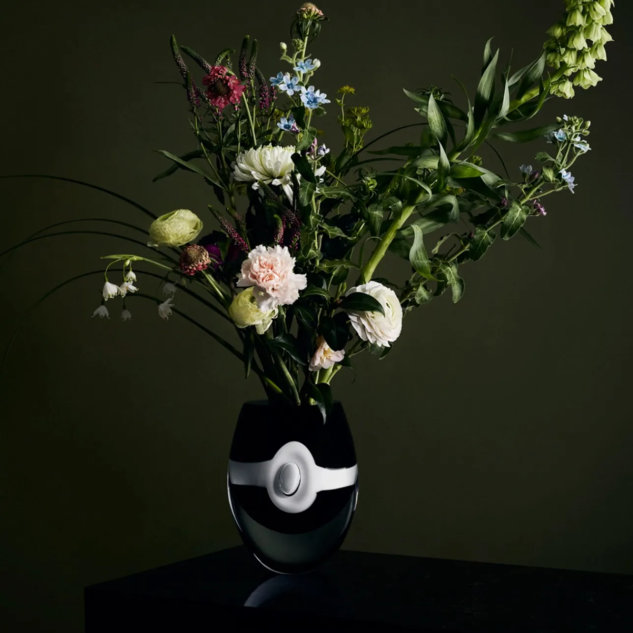 Konstföremål*IITTALA Claritas ring of trajanus 210mm