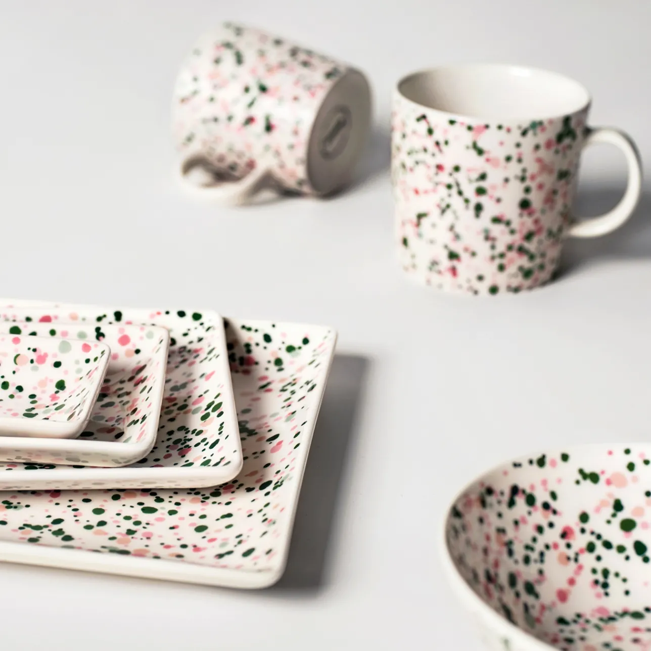 Muggar Och Koppar*IITTALA Mugg 0,3L Helle rosa-grön Helle rosa-grön