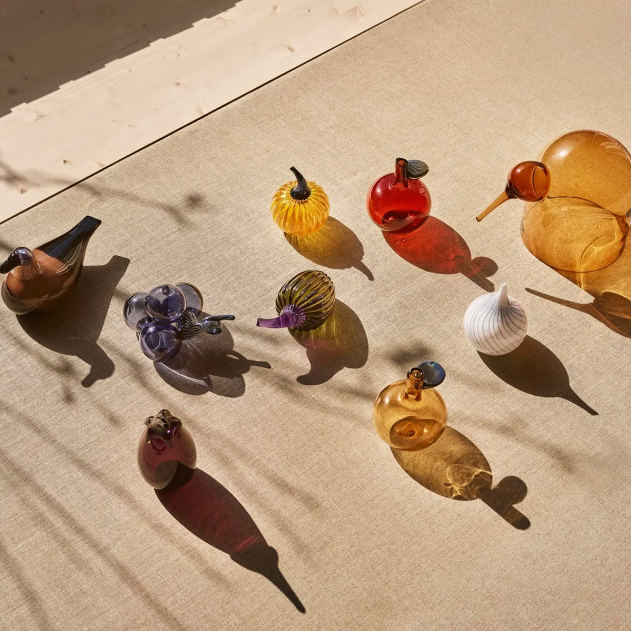 Konstföremål*IITTALA Äpple tranbär Tranbär