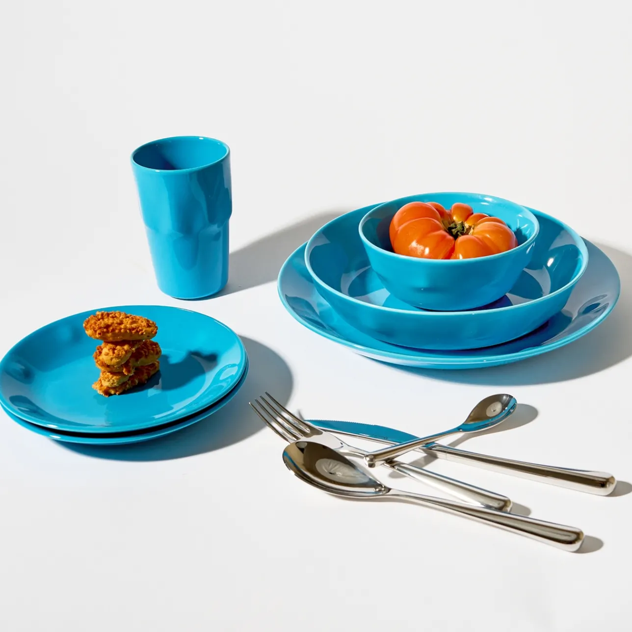 Tallrikar*IITTALA Tallrik djup 22cm elektrisk blå