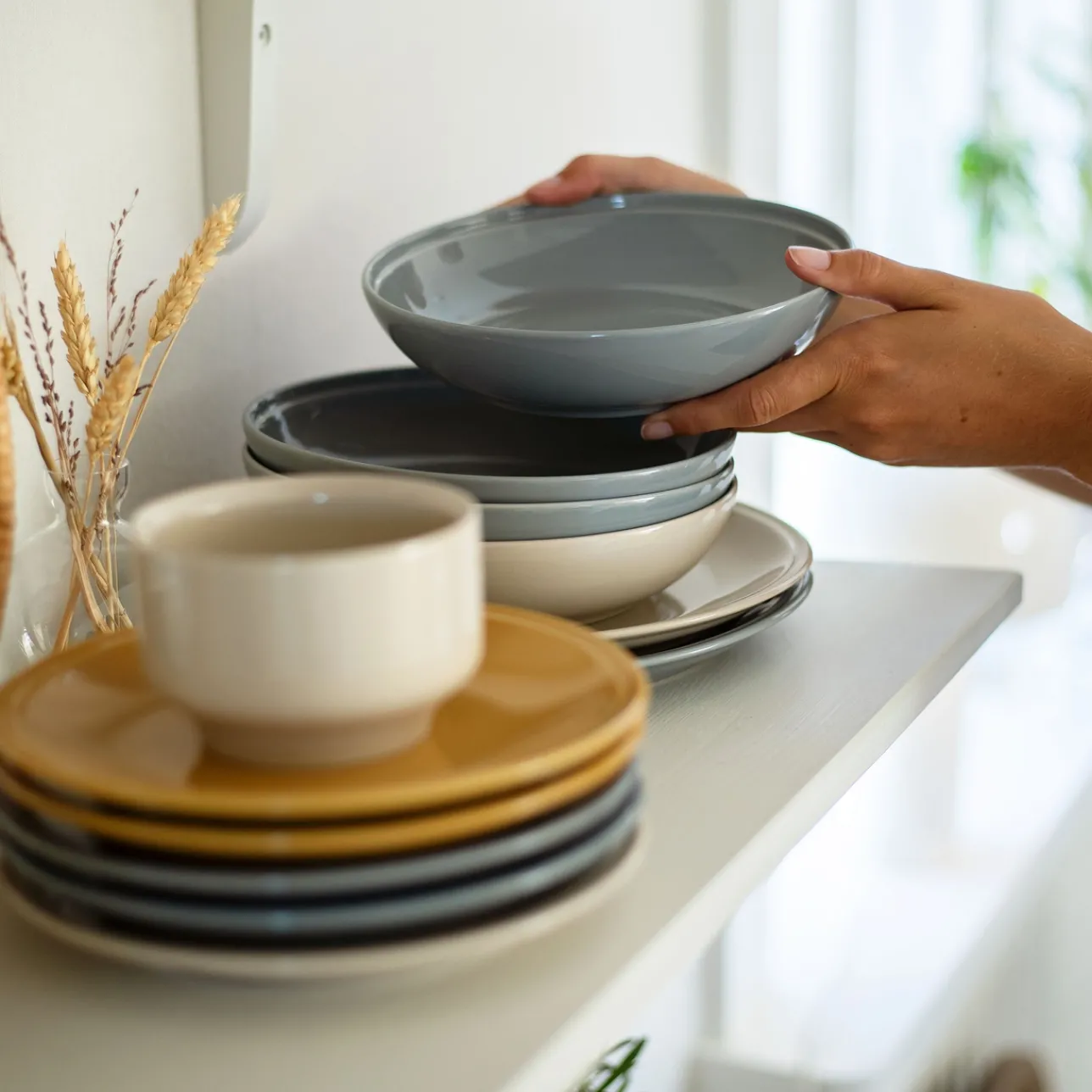 Tallrikar*IITTALA Tallrik djup 19cm horisont