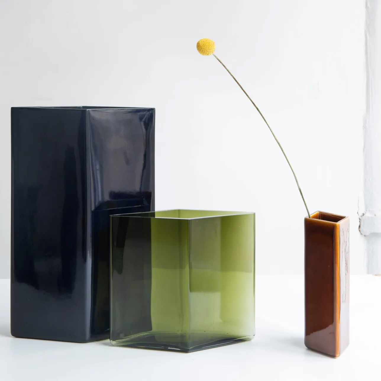 Vaser*IITTALA Vas 205x180mm moss grön Mossgrön