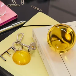 Accessoarer*IITTALA Väsksmycke solfångare glas 5cm elektrisk blå